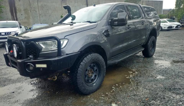 2017 Ford ranger xlt 4x4 auto ABN finance easy done 2.jpg